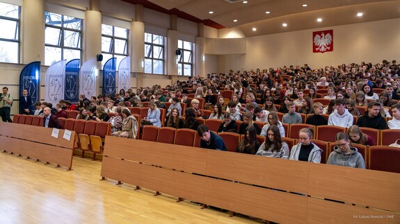 Wsparcie studentów w zakresie podniesienia ich kompetencji i umiejętności