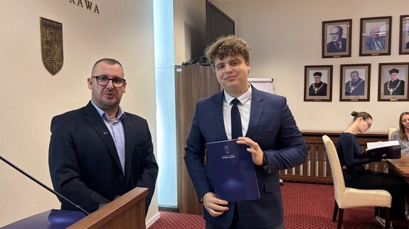 Dyplomy dla studentów najbardziej zaangażowanych w działalność wydziałowych kół naukowych