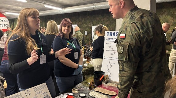 Wydział Prawa UwB na Wojskowych Targ&oacute;w Służby i Pracy