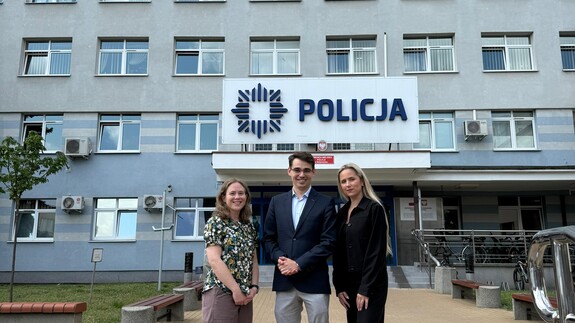 Dr Kimberly Przeszlowski, Jessica Lopez J.D. oraz studenci Quinnipiac University ze Stan&oacute;w Zjednoczonych na Wydziale Prawa UwB