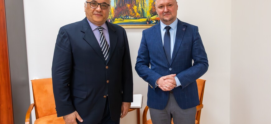 Wtorkowe spotkanie Dziekana Wydziału Prawa UwB - dr. hab. Artura Olechno, prof. UwB z Dziekanem Wydziału Prawa Uniwersytetu w Balıkesir w Turcji - prof. dr. Mustafą Yasanem