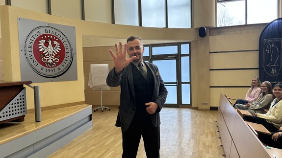 Rozpoczęła się zimowa sesja egzaminacyjna