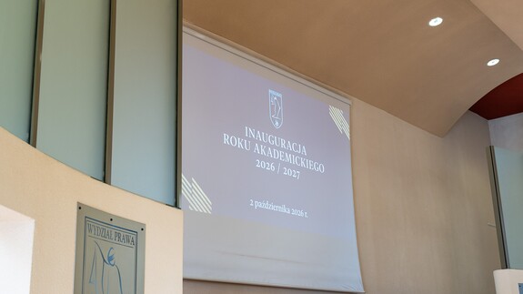 Inauguracja Roku Akademickiego 2026/2027 na Wydziale Prawa Uniwersytetu w Białymstoku. Święto wsp&oacute;lnoty akademickiej, sukces&oacute;w i ambitnych plan&oacute;w na przyszłość