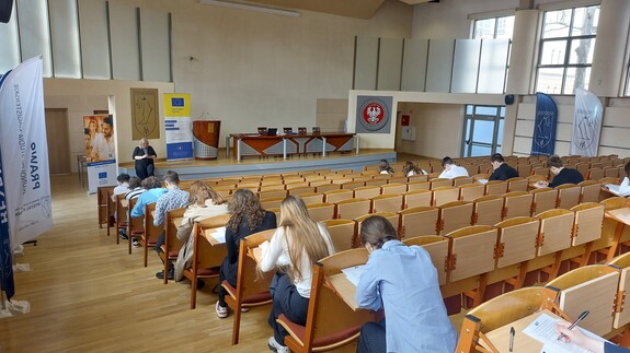 Niebawem wielki finał XXI Og&oacute;lnopolskiej Olimpiady Wiedzy o Unii Europejskiej &bdquo;Gwiezdny Krąg&rdquo;