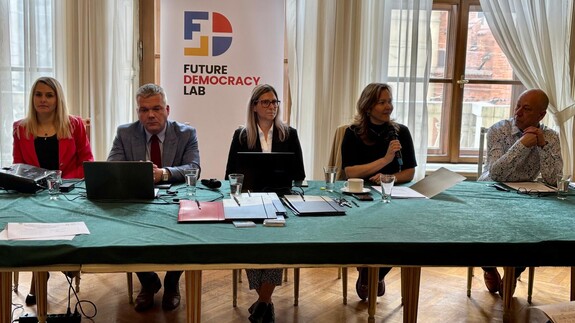 Udział pracowników Katedry Prawa Konstytucyjnego w Międzynarodowym Otwartym Seminarium „Unwritten Constitutionalism”