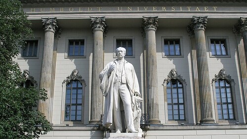 Humboldt University - budynek główny uczelni - foto: Wikipedia