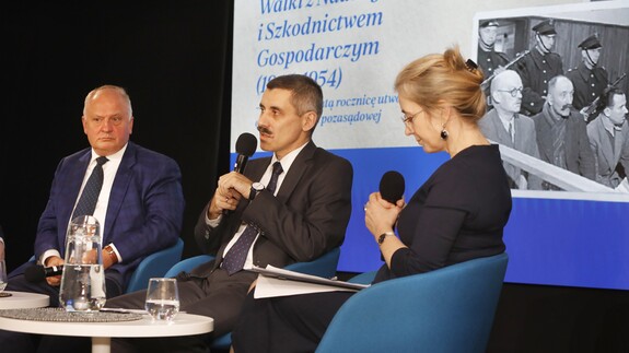 Debata w Centralnym Przystanku Historia IPN im. Prezydenta Lecha Kaczyńskiego w Warszawie z udziałem dr. hab. Piotra Fiedorczyka, prof. uwB