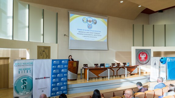 Trwa konferencja „Prawo w służbie społeczeństwa: Mediacja jako most pomiędzy prawem konsumenta, medycznym i ubezpieczeniowym”