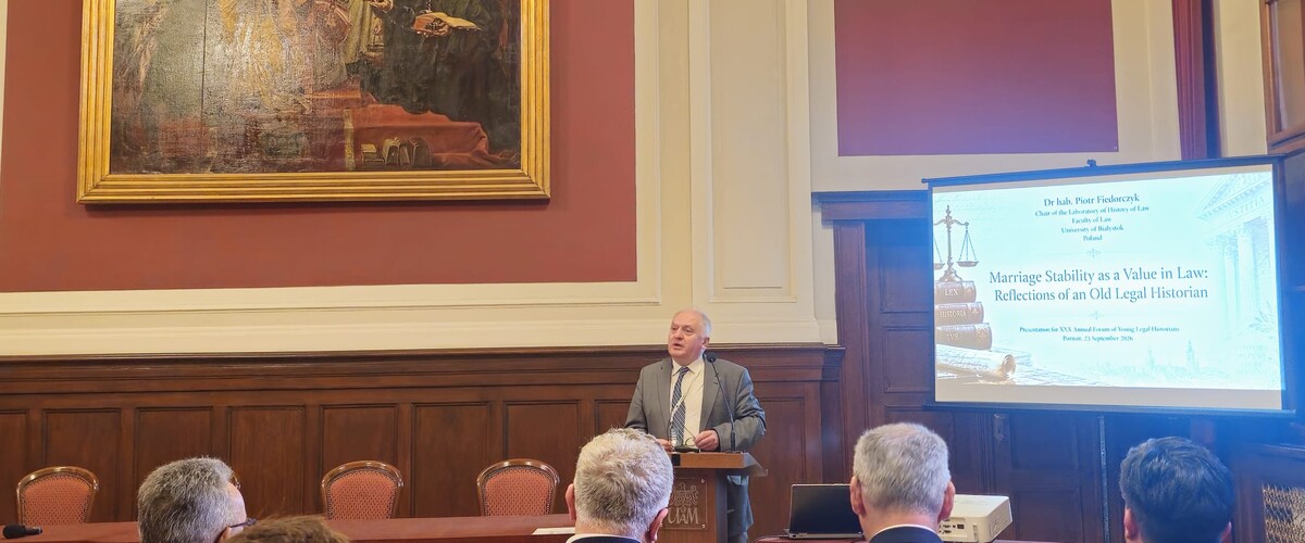 Dr hab. Piotr Fiedorczyk, prof. UwB oraz mgr Michał Stokowski z Wydziału Prawa UwB na XXX Annual Forum of Young Legal Historians w Poznaniu