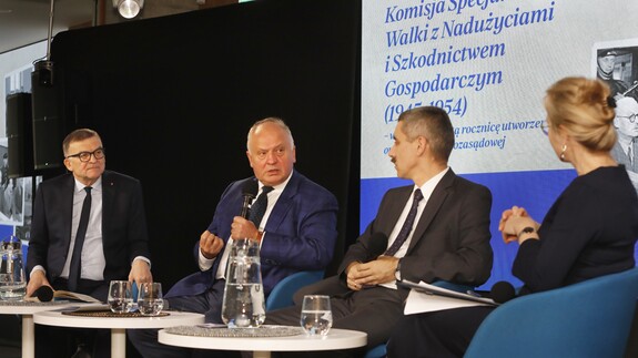 Debata w Centralnym Przystanku Historia IPN im. Prezydenta Lecha Kaczyńskiego w Warszawie z udziałem dr. hab. Piotra Fiedorczyka, prof. uwB